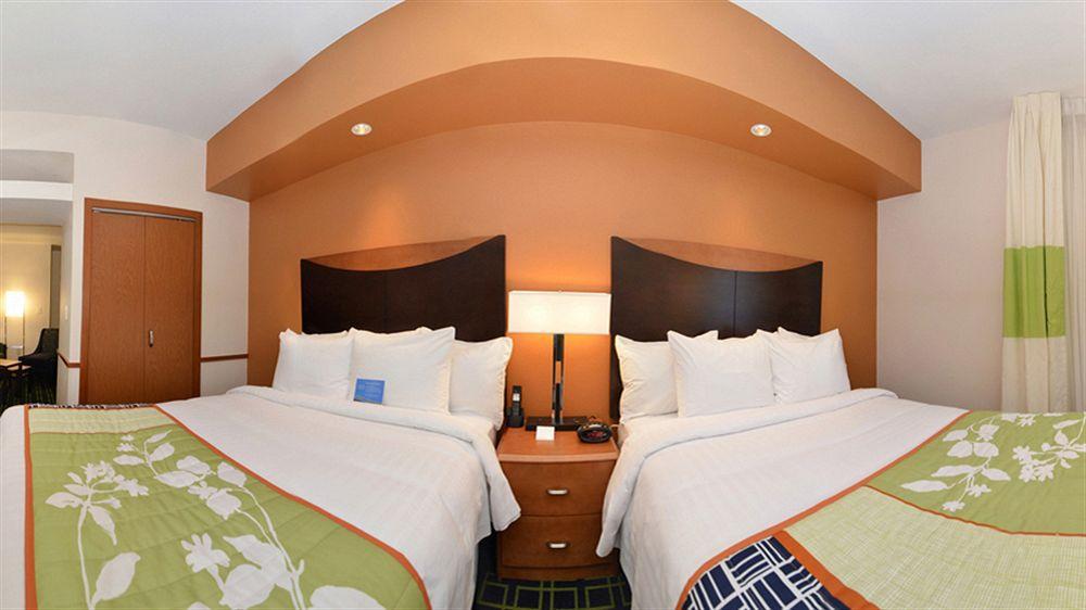 Fairfield Inn & Suites Santa Cruz - קפיטולה מראה חיצוני תמונה