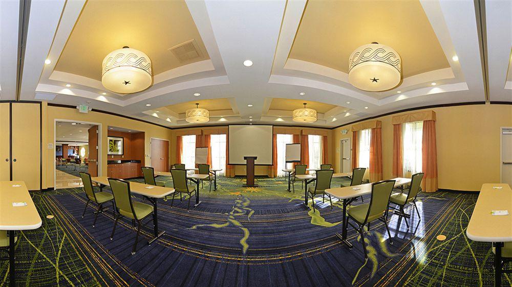 Fairfield Inn & Suites Santa Cruz - קפיטולה מראה חיצוני תמונה