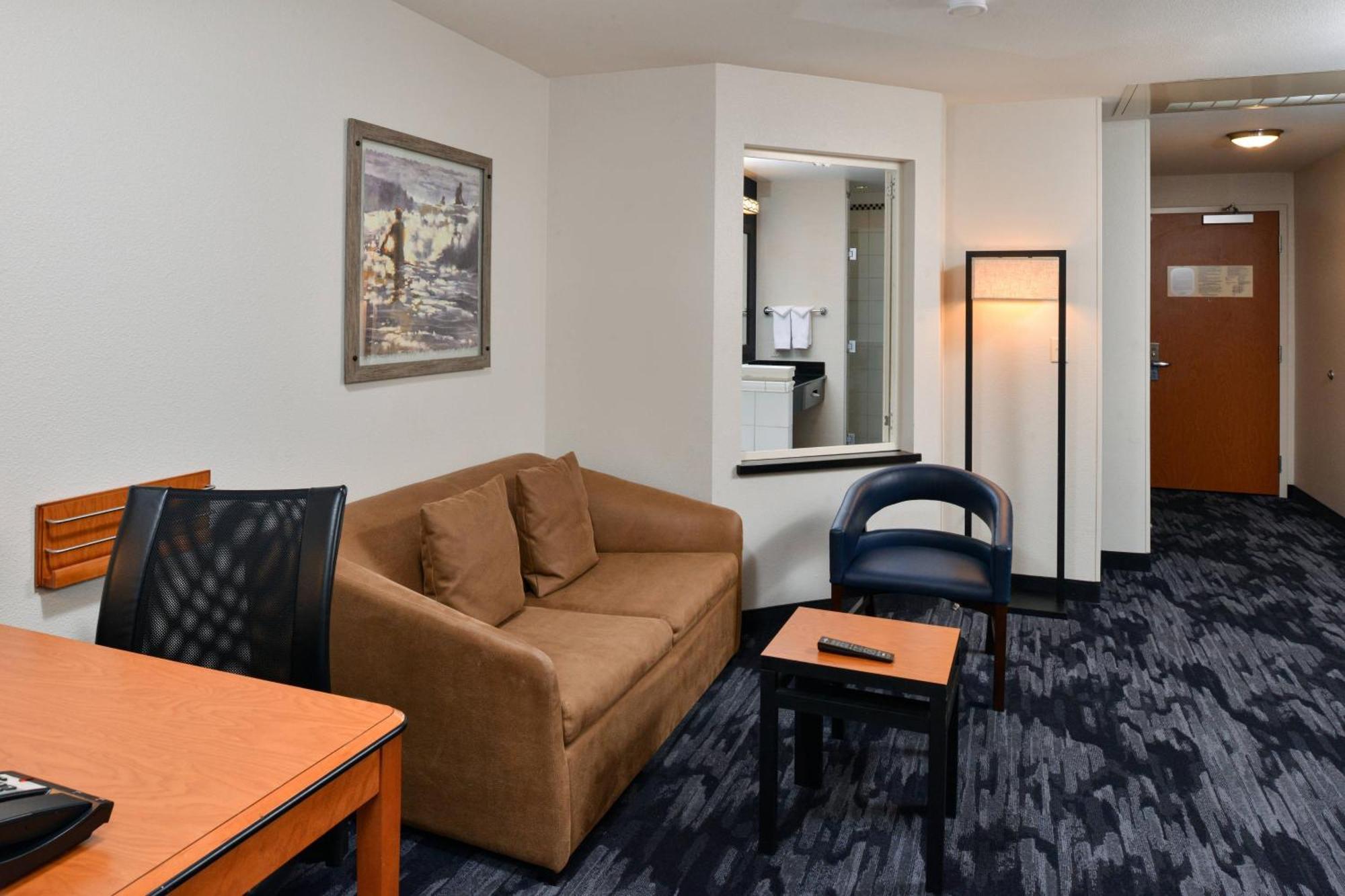 Fairfield Inn & Suites Santa Cruz - קפיטולה מראה חיצוני תמונה